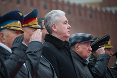Сергей Собянин выступил на торжественном марше, посвящённом историческому параду 1941 года