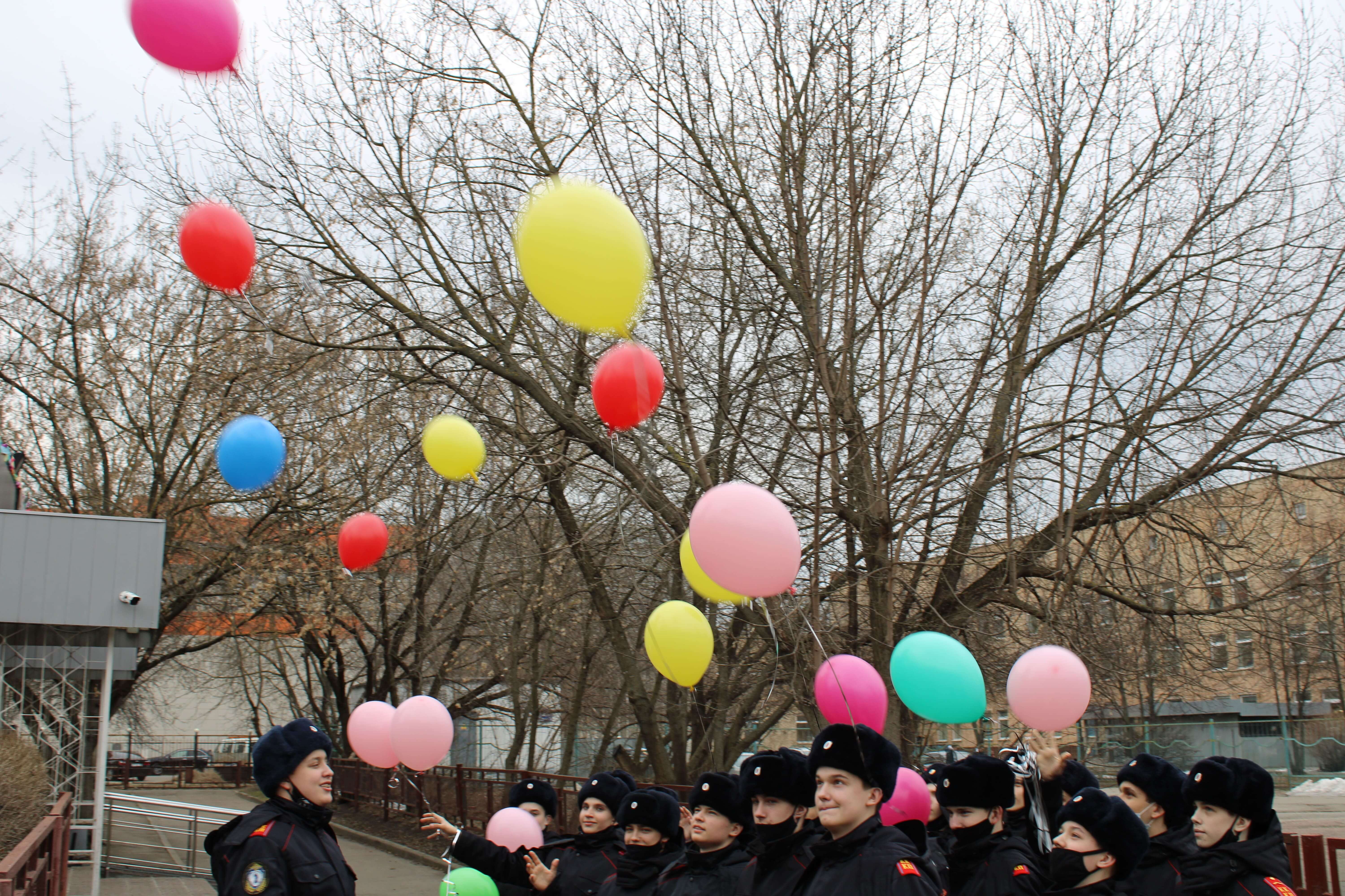 7 апреля 2021 года в д/к «Атом» состоялась интеллектуальная игра среди молодежи района Хорошево-Мневники города Москвы «Брейн-ринг «Стоп-терроризму и экстремизму»